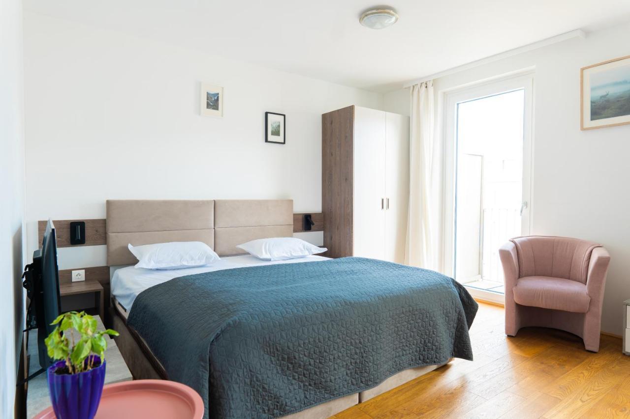 Hotel Triester Виена Екстериор снимка