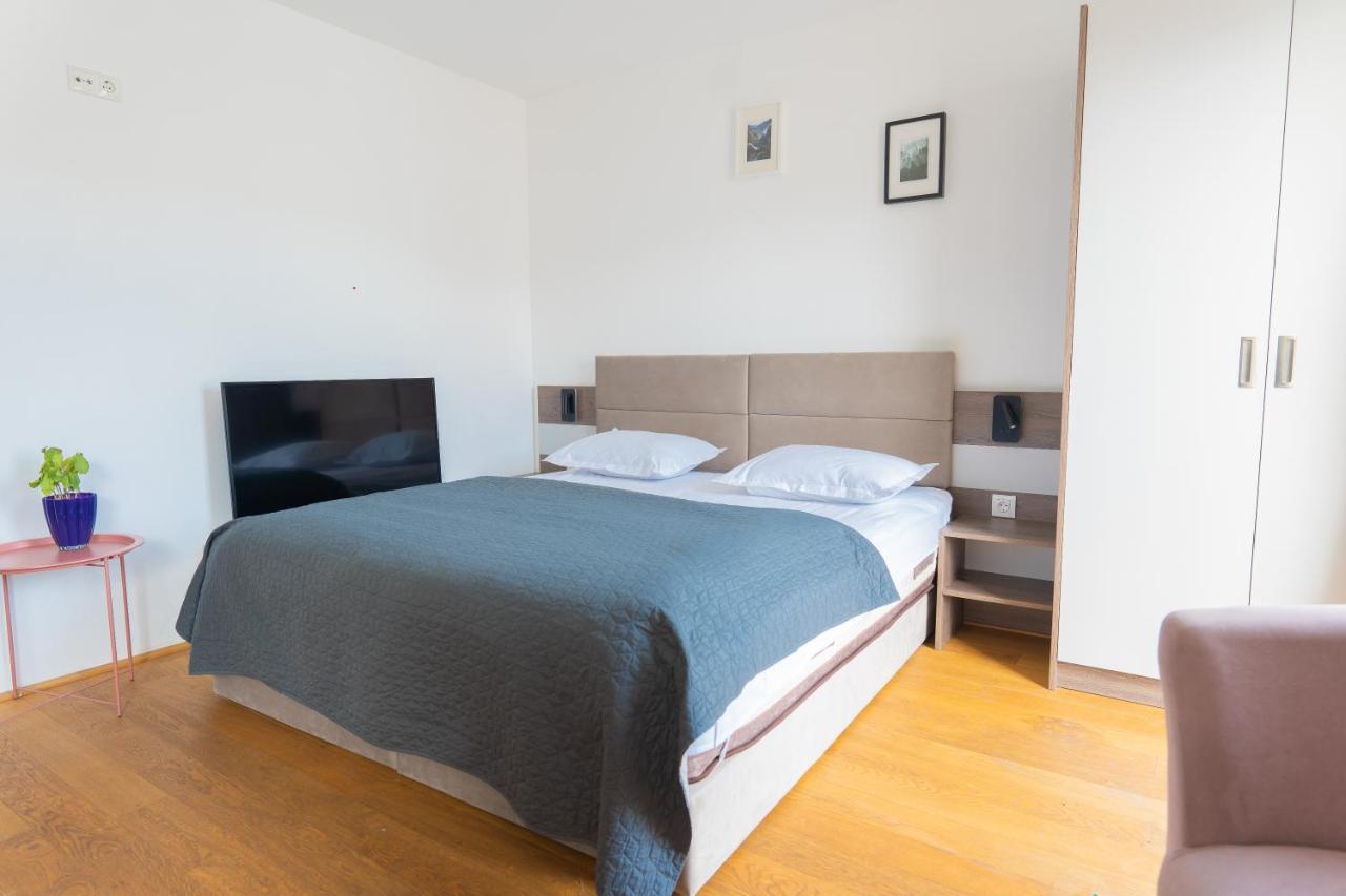 Hotel Triester Виена Екстериор снимка